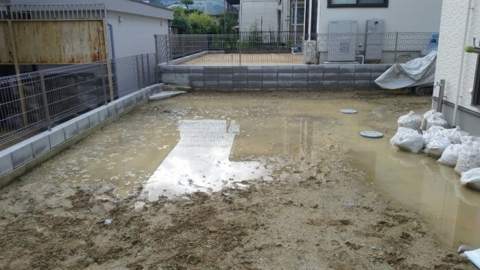 実例 庭の水はけを改善した3つの方法と3つの原因